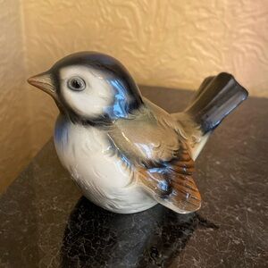 GOEBEL Vintage Sparrow Figurine. West Germany